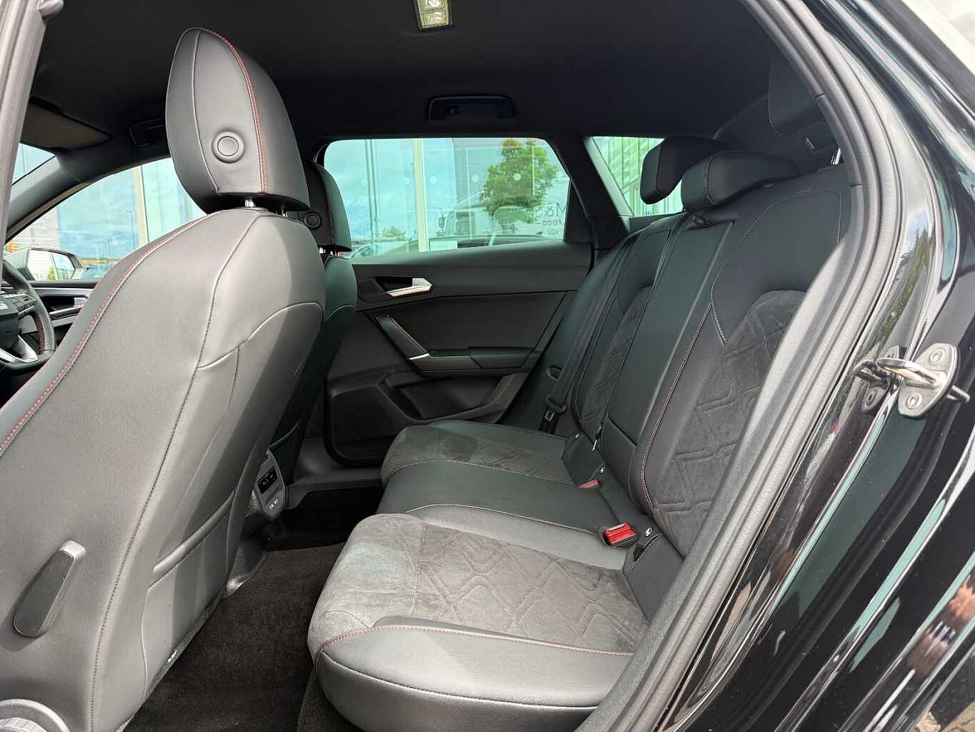 SEAT Leon 1.5 TSI EVO FR Sport 5dr