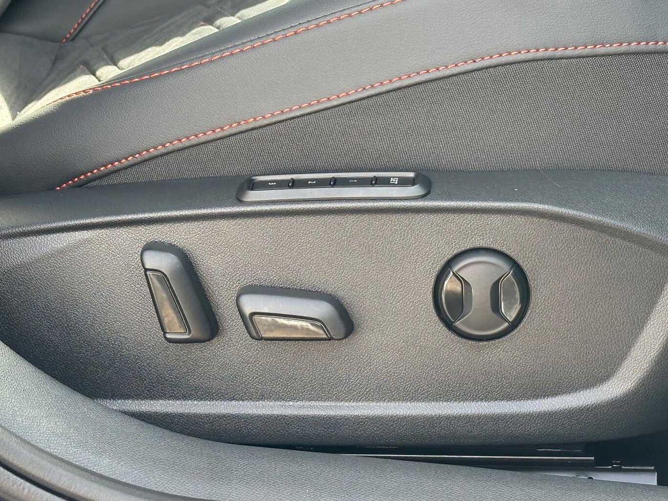 SEAT Leon 1.5 TSI EVO FR Sport 5dr